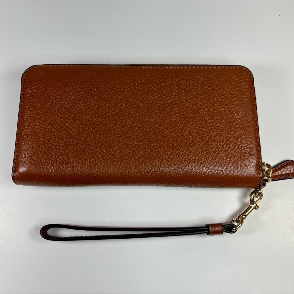 COACH Accordion Zip Wallet With Wristlet Strap‎ In Leather Brown - Picture 7 of 9